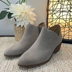 NWOB Lucky Brand Gray/Tan Suede Leather Booties